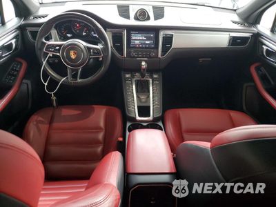Zdjęcie 8 z 14 samochodu: 2017 PORSCHE MACAN GTS VIN:WP1AG2A57HLB51478 - miniatura