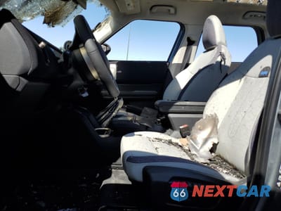 Zdjęcie 7 z 13 samochodu: 2025 MINI COUNTRYMAN S ALL4 VIN:WMZ23GA02S7R34548 - miniatura