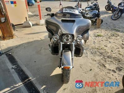 Drugie zdjęcie samochodu z przodu: 2016 HARLEY-DAVIDSON FLHTCUTG TRI GLIDE ULTRA VIN:1HD1MAL17GB852796 - miniatura