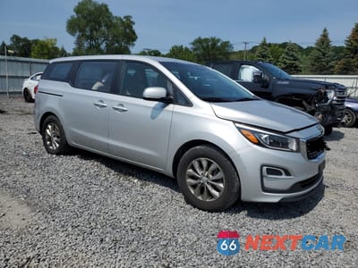 Czwarte zdjęcie samochodu z boku: 2020 KIA SEDONA L VIN:KNDMA5C18L6596119 - miniatura