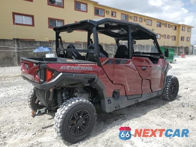 Czwarte zdjęcie samochodu z boku: 2021 POLARIS GENERAL 4 1000 DELUXE VIN:3NSG4D998MH655061 - miniatura