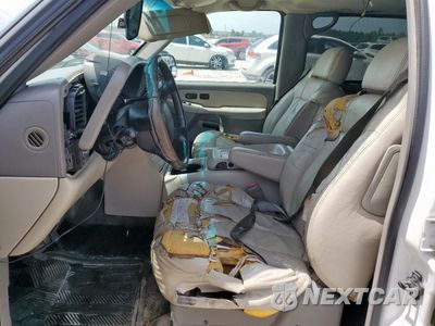 Zdjęcie 7 z 13 samochodu: 2001 GMC YUKON XL K1500 VIN:3GKFK16T71G137840 - miniatura