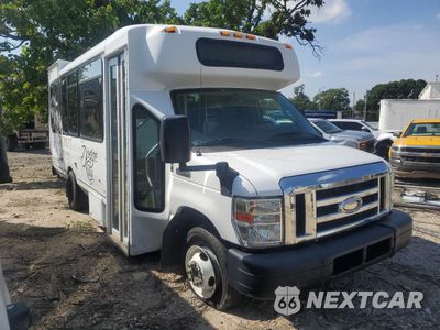 Czwarte zdjęcie samochodu z boku: 2016 FORD ECONOLINE - TRANSIT VEHICLES SHUTTLE BUS VIN:1FDFE4FS7GDC17278 - miniatura