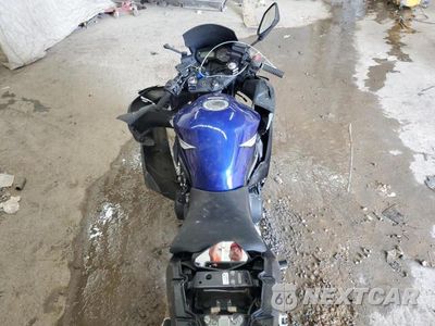 Zdjęcie 6 z 9 samochodu: 2013 YAMAHA FZ6 R VIN:JYARJ18E6DA011185 - miniatura