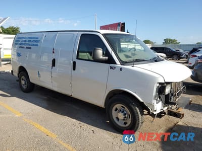 Czwarte zdjęcie samochodu z boku: 2014 CHEVROLET EXPRESS G2500 VIN:1GCWGGFA7E1166550 - miniatura