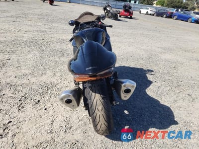 Czwarte zdjęcie samochodu z boku: 2022 SUZUKI GSX1300 RR VIN:JS1EJ11DXN7100030 - miniatura