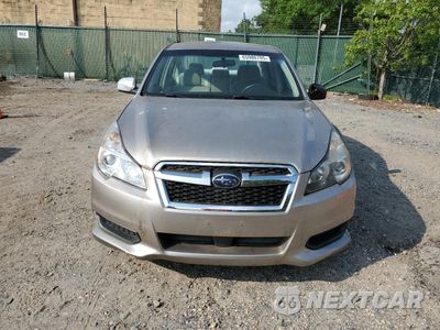 Piąte zdjęcie samochodu w środku: 2014 SUBARU LEGACY 2.5I PREMIUM VIN:4S3BMBC69E3025073 - miniatura