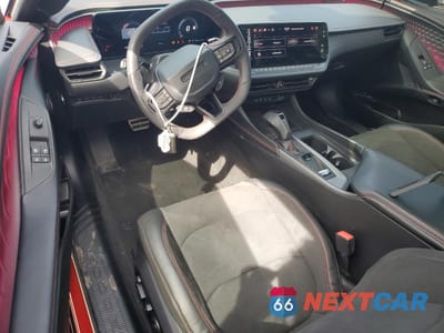 Zdjęcie 8 z 15 samochodu: 2025 DODGE CHARGER DAYTONA SCAT PACK VIN:2C3CDBDK6SR210334 - miniatura