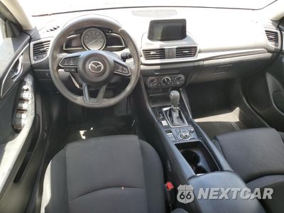 Zdjęcie 8 z 12 samochodu: 2018 MAZDA 3 SPORT VIN:3MZBN1K78JM207046 - miniatura