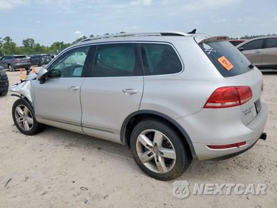 Drugie zdjęcie samochodu z przodu: 2013 VOLKSWAGEN TOUAREG V6 TDI VIN:WVGEP9BP1DD008022 - miniatura