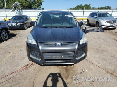 Piąte zdjęcie samochodu w środku: 2016 FORD ESCAPE SE VIN:1FMCU0G7XGUC88225 - miniatura