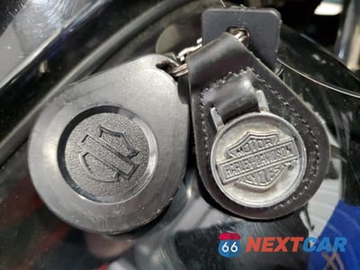 Zdjęcie 8 z 10 samochodu: 2022 HARLEY-DAVIDSON FLTRXS VIN:5HD1KTP3XNB621314 - miniatura