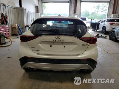 Zdjęcie 6 z 14 samochodu: 2018 INFINITI QX30 PURE VIN:SJKCH5CR7JA003886 - miniatura