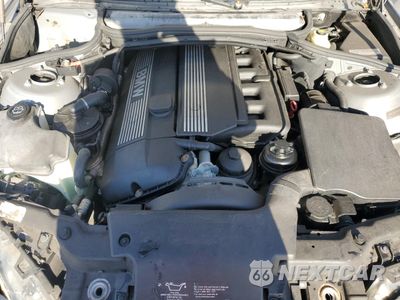 Zdjęcie 11 z 12 samochodu: 2004 BMW 325 I VIN:WBAEV334X4KR32754 - miniatura