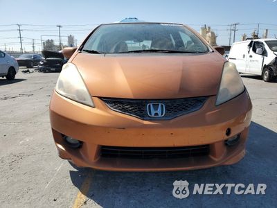 Piąte zdjęcie samochodu w środku: 2010 HONDA FIT SPORT VIN:JHMGE8H47AC011498 - miniatura