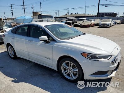 Czwarte zdjęcie samochodu z boku: 2018 FORD FUSION SE HYBRID VIN:3FA6P0LU9JR171714 - miniatura