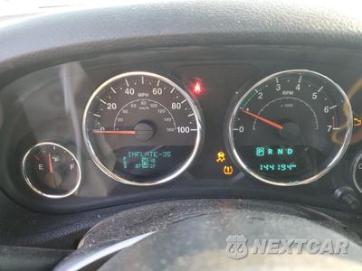 Zdjęcie 9 z 15 samochodu: 2017 JEEP WRANGLER SPORT VIN:1C4AJWAG4HL567726 - miniatura