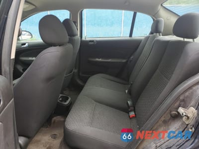 Zdjęcie 10 z 12 samochodu: 2009 PONTIAC G5 SE VIN:1G2AS55H797271351 - miniatura