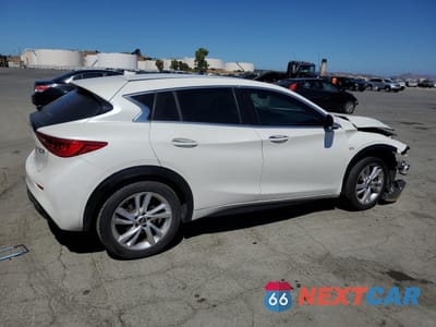 Trzecie zdjęcie samochodu z tyłu: 2017 INFINITI QX30 BASE VIN:SJKCH5CP6HA039576 - miniatura