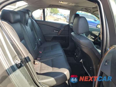 Zdjęcie 10 z 14 samochodu: 2006 BMW 530 XI VIN:WBANF73506CG66562 - miniatura