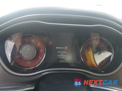 Zdjęcie 9 z 12 samochodu: 2009 DODGE CHALLENGER SE VIN:2B3LJ44V29H526910 - miniatura