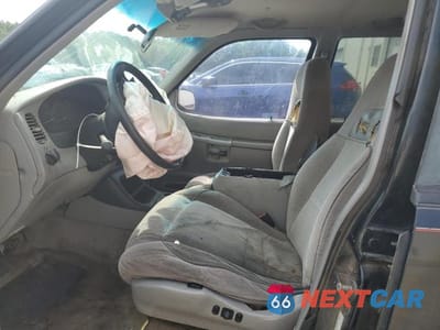Zdjęcie 7 z 12 samochodu: 1998 MERCURY MOUNTAINEER VIN:4M2ZU55P8WUJ15889 - miniatura