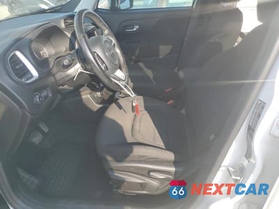 Zdjęcie 7 z 13 samochodu: 2018 JEEP RENEGADE LATITUDE VIN:ZACCJBBB3JPG84395 - miniatura