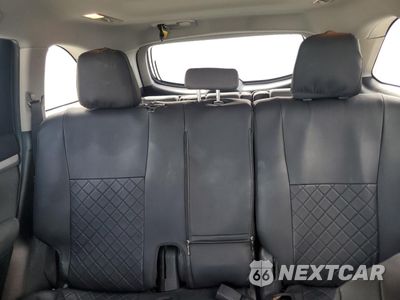 Zdjęcie 10 z 14 samochodu: 2019 TOYOTA HIGHLANDER LE VIN:5TDZARFH1KS049388 - miniatura