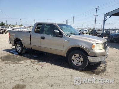 Czwarte zdjęcie samochodu z boku: 2005 FORD F150 VIN:1FTRX12W15FB66963 - miniatura