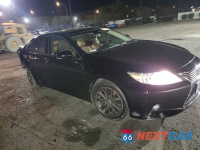 Czwarte zdjęcie samochodu z boku: 2015 LEXUS ES 300H VIN:JTHBW1GG2F2098931 - miniatura