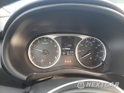 Zdjęcie 9 z 14 samochodu: 2021 NISSAN KICKS S VIN:3N1CP5BV2ML551993 - miniatura