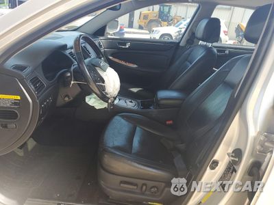 Zdjęcie 7 z 12 samochodu: 2011 HYUNDAI GENESIS 4.6L VIN:KMHGC4DF9BU119281 - miniatura