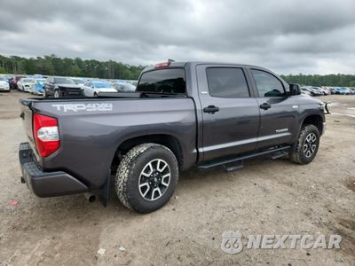 Trzecie zdjęcie samochodu z tyłu: 2021 TOYOTA TUNDRA CREWMAX SR5 VIN:5TFDY5F1XMX962682 - miniatura