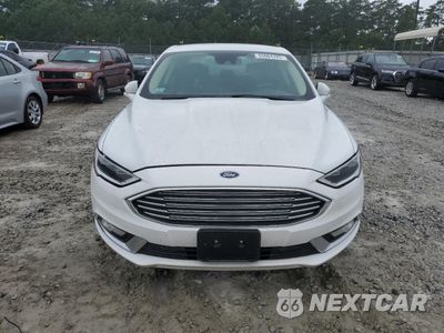 Piąte zdjęcie samochodu w środku: 2017 FORD FUSION SE HYBRID VIN:3FA6P0LU6HR359553 - miniatura