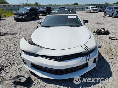 Piąte zdjęcie samochodu w środku: 2018 CHEVROLET CAMARO LT VIN:1G1FB3DX4J0157098 - miniatura