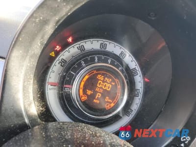 Zdjęcie 9 z 12 samochodu: 2015 FIAT 500 POP VIN:3C3CFFAR1FT689784 - miniatura