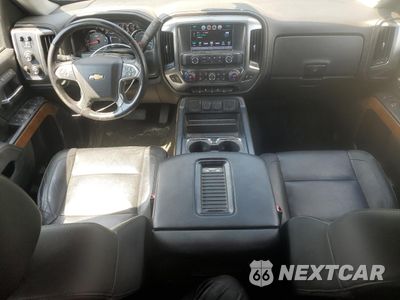 Zdjęcie 8 z 13 samochodu: 2018 CHEVROLET SILVERADO K1500 LTZ VIN:1GCVKSEC1JZ102645 - miniatura