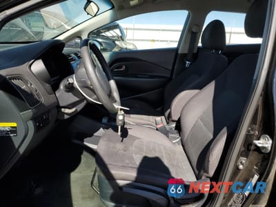 Zdjęcie 7 z 12 samochodu: 2017 KIA RIO LX VIN:KNADM4A3XH6057401 - miniatura