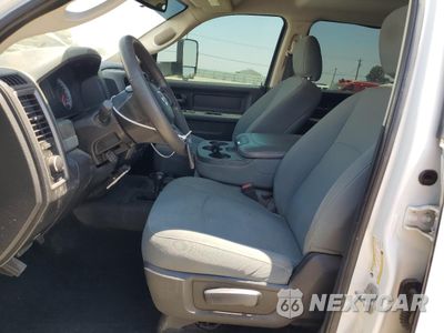 Zdjęcie 7 z 15 samochodu: 2014 RAM 2500 ST VIN:3C6UR5CL4EG107394 - miniatura