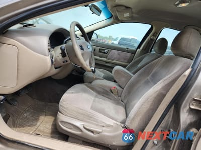 Zdjęcie 7 z 12 samochodu: 2003 FORD TAURUS SE VIN:1FAFP53U73A102935 - miniatura