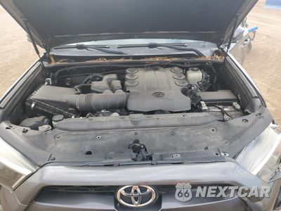 Zdjęcie 12 z 16 samochodu: 2017 TOYOTA 4RUNNER SR5/SR5 PREMIUM VIN:JTEBU5JR1H5453562 - miniatura