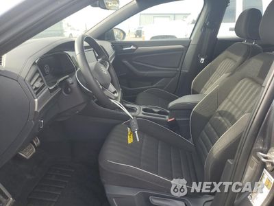 Zdjęcie 7 z 15 samochodu: 2024 VOLKSWAGEN JETTA SPORT VIN:3VWBM7BU7RM060709 - miniatura