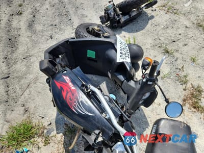 Zdjęcie 6 z 9 samochodu: 2008 YAMAHA YW50 VIN:LPRSA20A48A819071 - miniatura