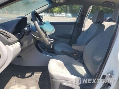 Zdjęcie 7 z 12 samochodu: 2015 HYUNDAI ACCENT GLS VIN:KMHCT4AE8FU854463 - miniatura