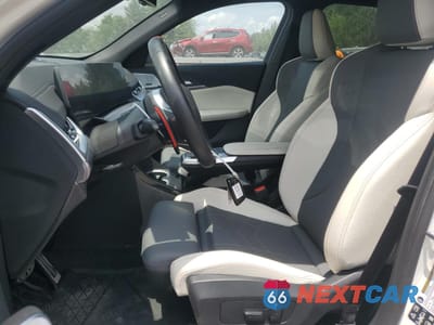 Zdjęcie 7 z 14 samochodu: 2024 BMW X2 M35I VIN:WBX83GM01R5Y54611 - miniatura