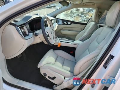 Zdjęcie 7 z 15 samochodu: 2025 VOLVO XC60 ULTRA VIN:YV4H60RM3S1056709 - miniatura