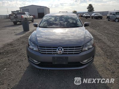 Piąte zdjęcie samochodu w środku: 2014 VOLKSWAGEN PASSAT SEL VIN:1VWCN7A39EC011551 - miniatura