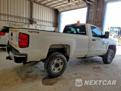 Trzecie zdjęcie samochodu z tyłu: 2016 CHEVROLET SILVERADO K2500 HEAVY DUTY VIN:1GC0KUEG4GZ142235 - miniatura