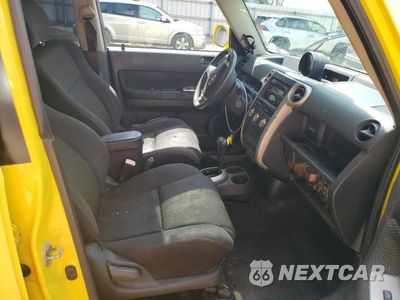 Zdjęcie 7 z 12 samochodu: 2005 TOYOTA SCION XB VIN:JTLKT324154016309 - miniatura