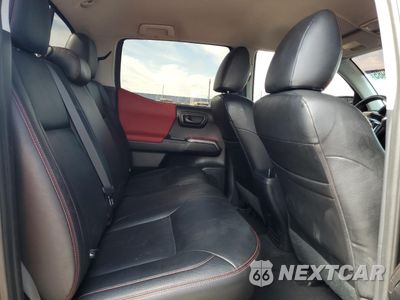 Zdjęcie 10 z 12 samochodu: 2021 TOYOTA TACOMA DOUBLE CAB VIN:5TFAZ5CN5MX108660 - miniatura